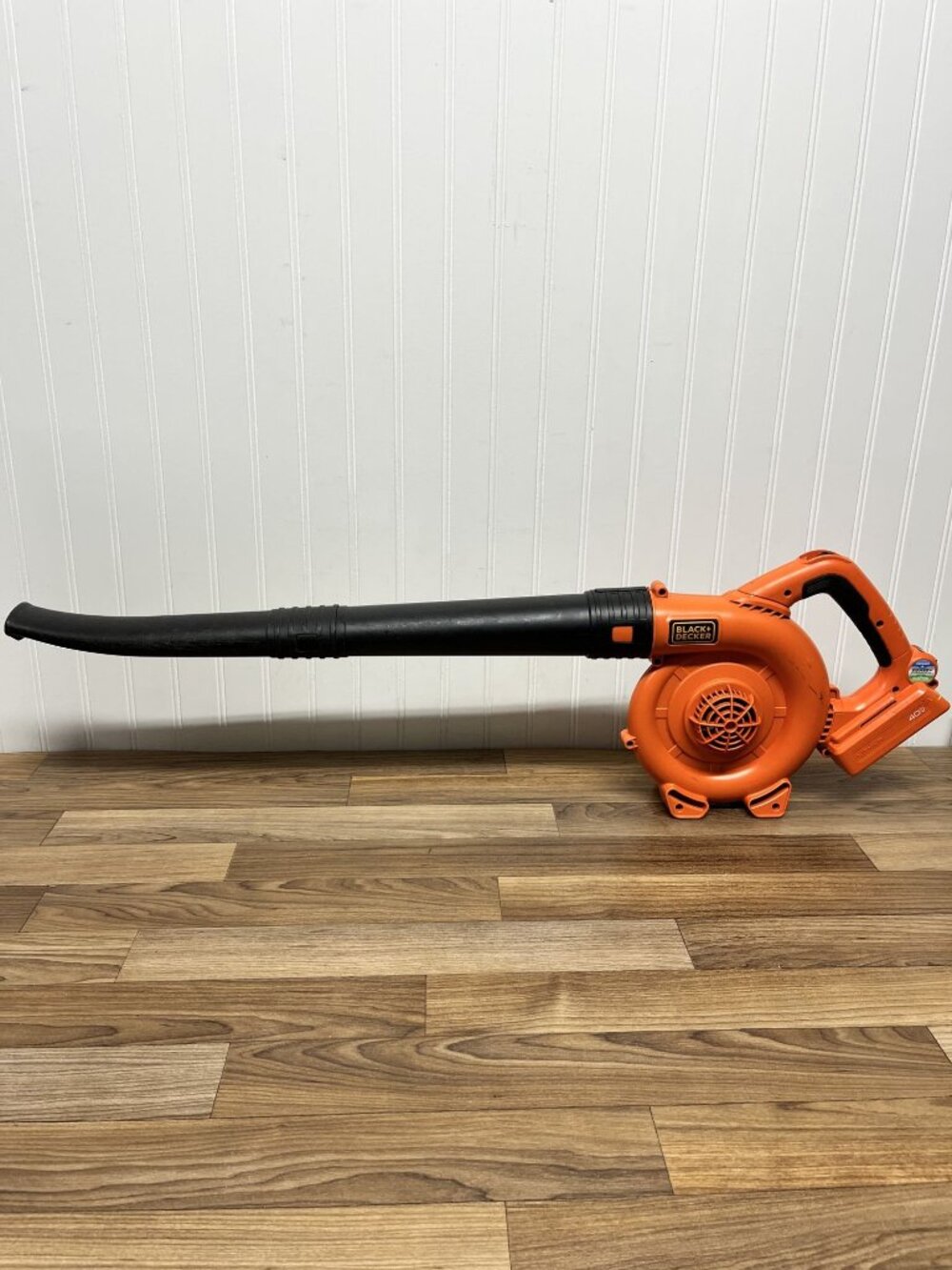 BLACK & DECKER 40V MAX CORDLESS BLOWER LSW36 - Tool Only With Tube